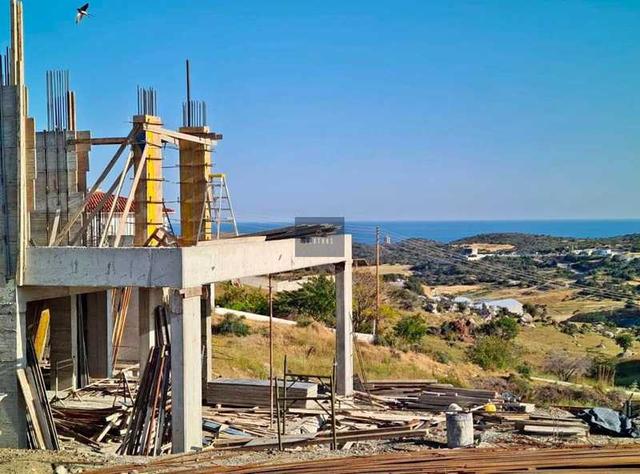 3-bedroom villa for sale: https://www.bazaraki.com/adv/5791333_3-bedroom-villa-for-sale (www.bazaraki.com)