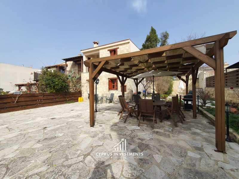 2-bedroom detached house to rent: https://www.bazaraki.com/adv/5783819_2-bedroom-detached-house-to-rent (www.bazaraki.com)