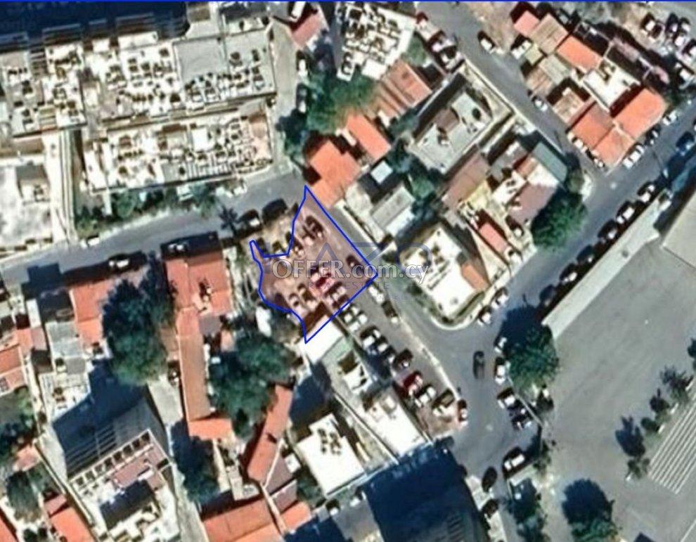 Residential Plot with Building Permit in Agia Zoni, Limassol: https://www.offer.com.cy/en/residential-plot-with-building-permit-in-agia-zoni-limassol/21-816116/ (www.offer.com.cy)