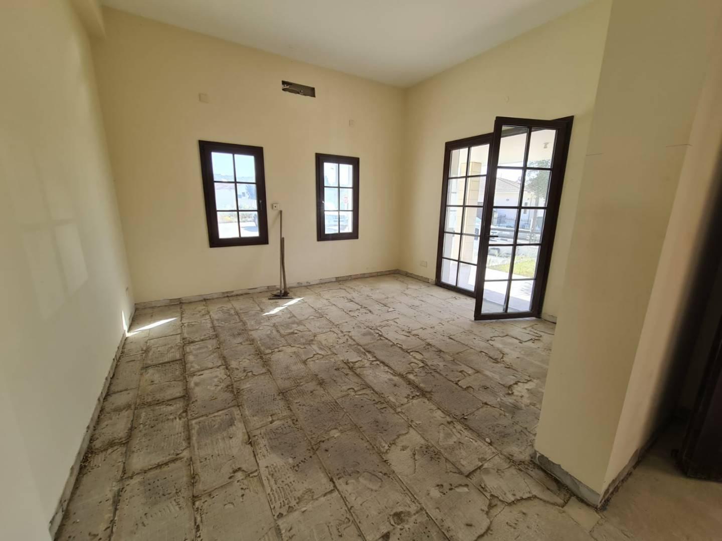 5-bedroom villa in Larnaca № 153151: https://dom.com.cy/en/catalog/sale/153151/ (dom.com.cy)