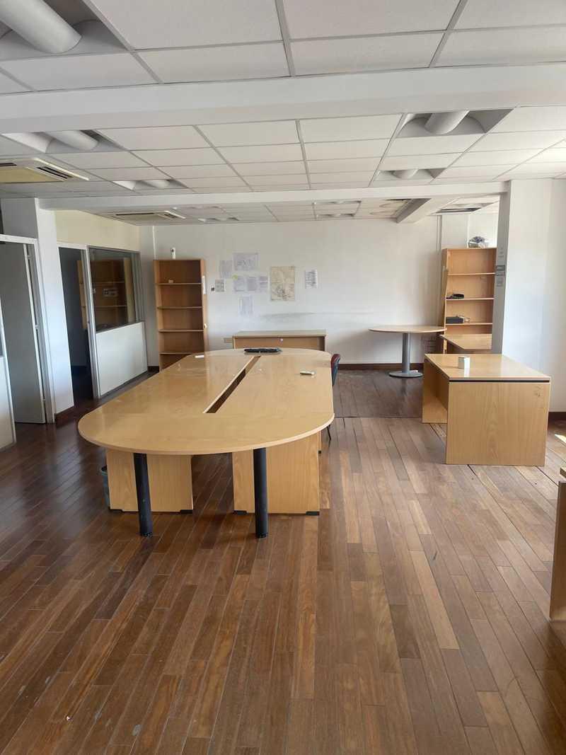 5-bedroom apartment for sale: https://www.bazaraki.com/adv/5786615_5-bedroom-apartment-for-sale (www.bazaraki.com)