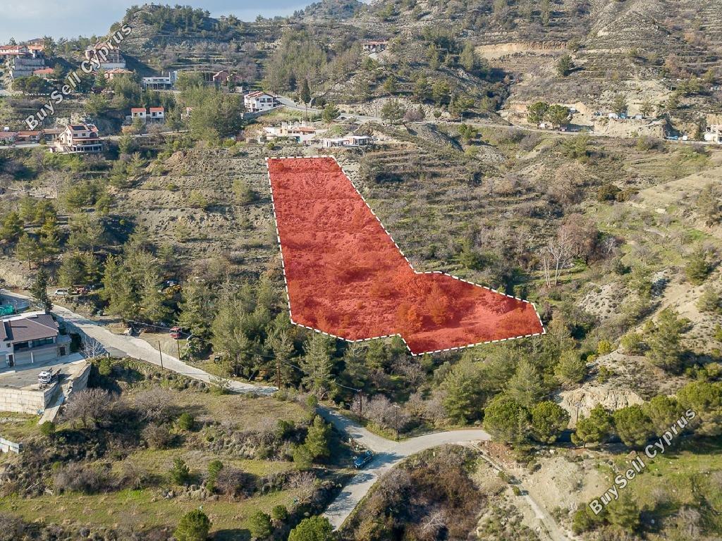 4,766 SQM Land for sale in Agridia, Limassol: https://www.buysellcyprus.com/property-for-sale/limassol/agridia/land-for-sale-agridia-limassol-1795324.html (www.buysellcyprus.com)