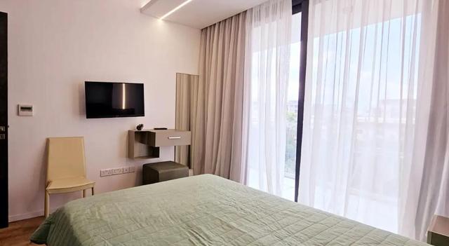 1-bedroom flat in Limassol №152151: https://dom.com.cy/en/catalog/rent/152151/ (dom.com.cy)
