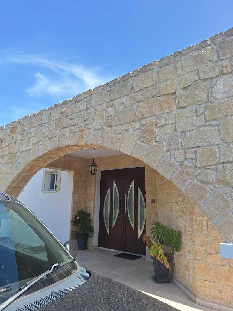 3-bedroom detached house to rent: https://www.bazaraki.com/adv/5793514_3-bedroom-detached-house-to-rent (www.bazaraki.com)