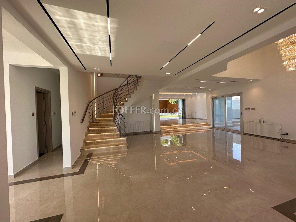 4 Bed Detached Villa for sale in Agios Athanasios, Limassol: https://www.offer.com.cy/en/4-bed-detached-villa-for-sale-in-agios-athanasios-limassol/21-816734/ (www.offer.com.cy)