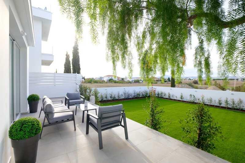 4-bedroom detached house for sale: https://www.bazaraki.com/adv/5759433_4-bedroom-detached-house-for-sale (www.bazaraki.com)