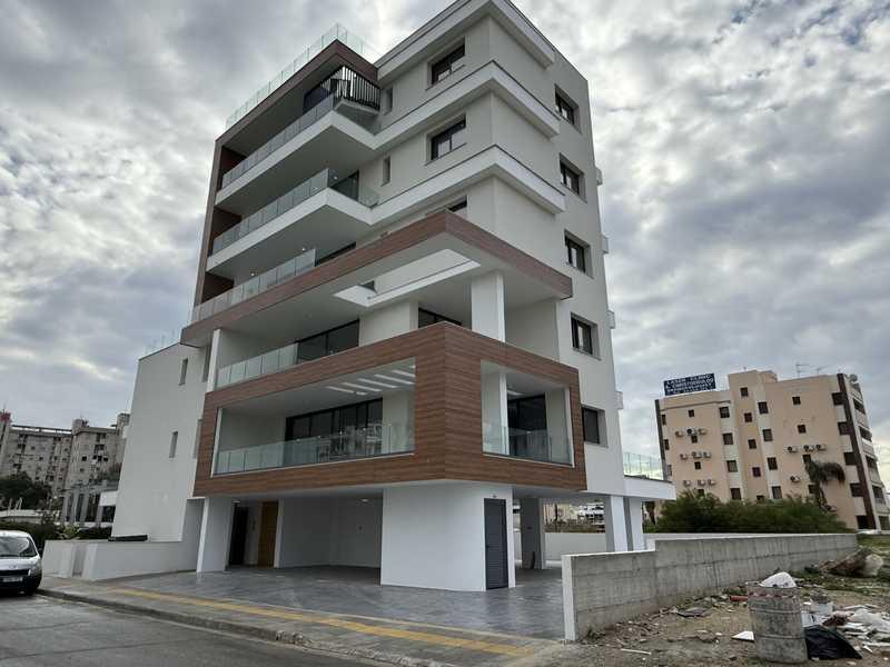 2-bedroom penthouse for sale: https://www.bazaraki.com/adv/5790371_2-bedroom-penthouse-for-sale (www.bazaraki.com)