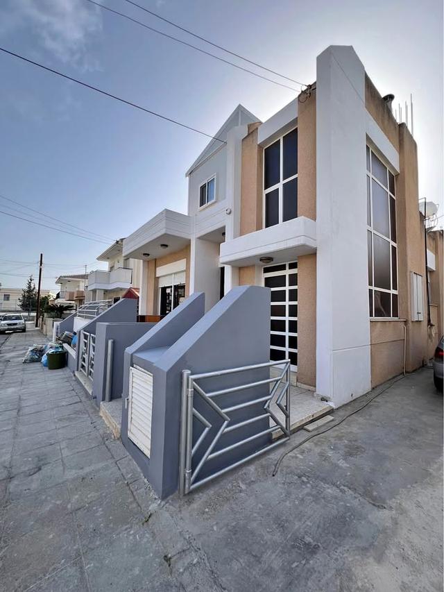 Detached house for rent: https://www.facebook.com/marketplace/item/679072561524881 (www.facebook.com)