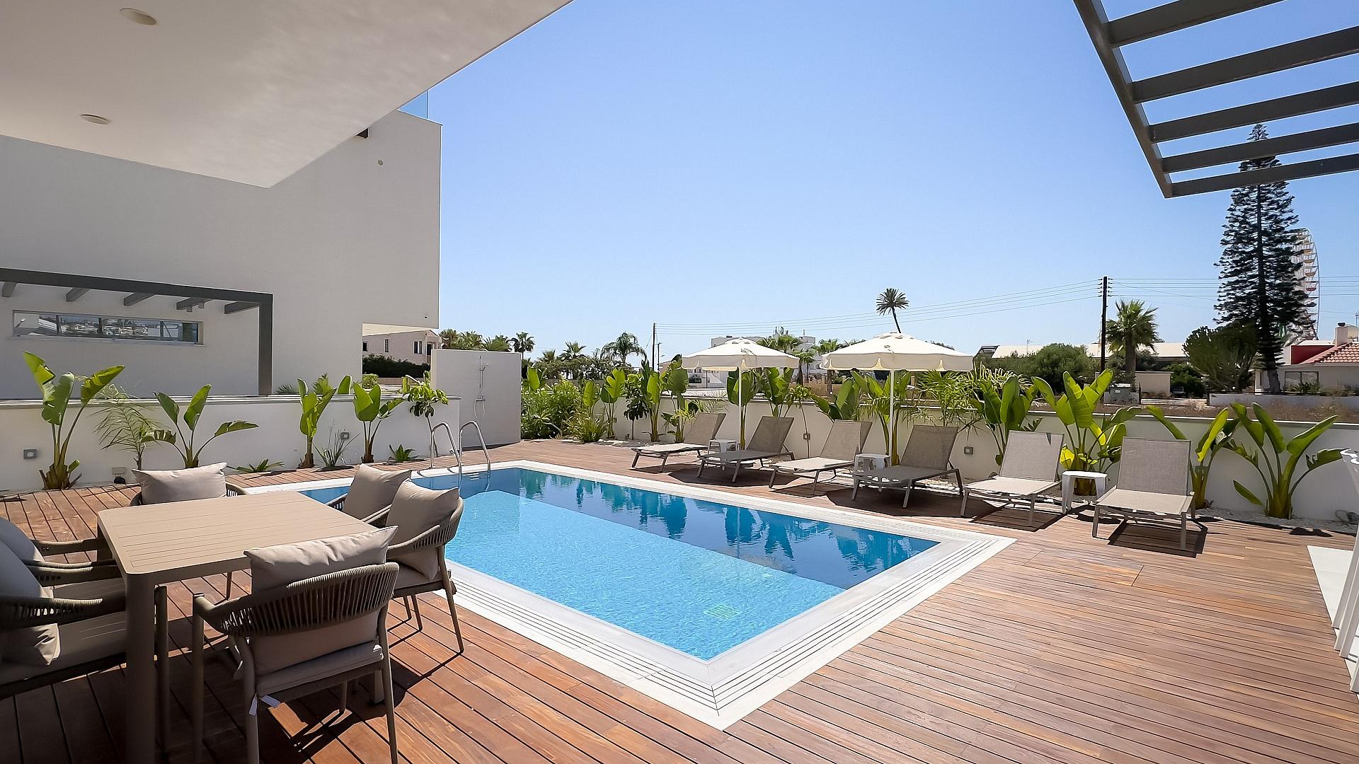 New 4-bedroom villa in Famagusta № 152536: https://dom.com.cy/en/catalog/sale/152536/ (dom.com.cy)
