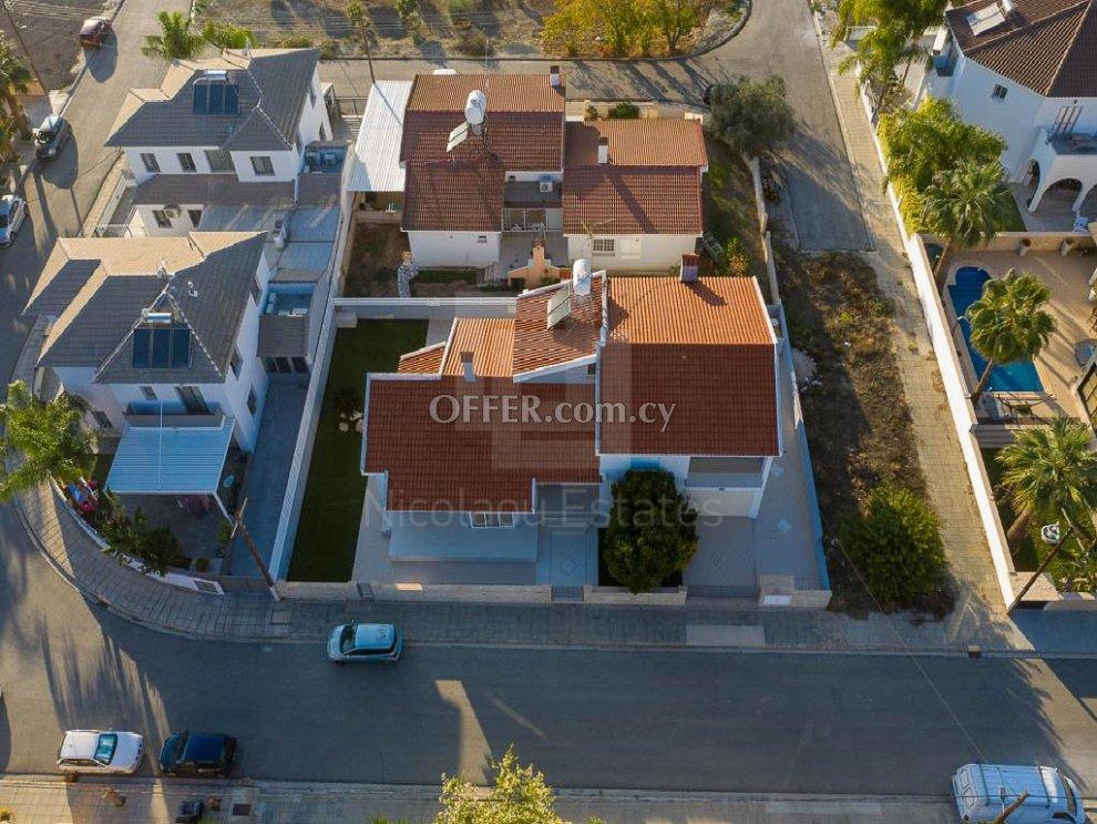 Three Bedroom House in Nisou Nicosia: https://www.offer.com.cy/en/three-bedroom-house-in-nisou-nicosia/21-713621/ (www.offer.com.cy)