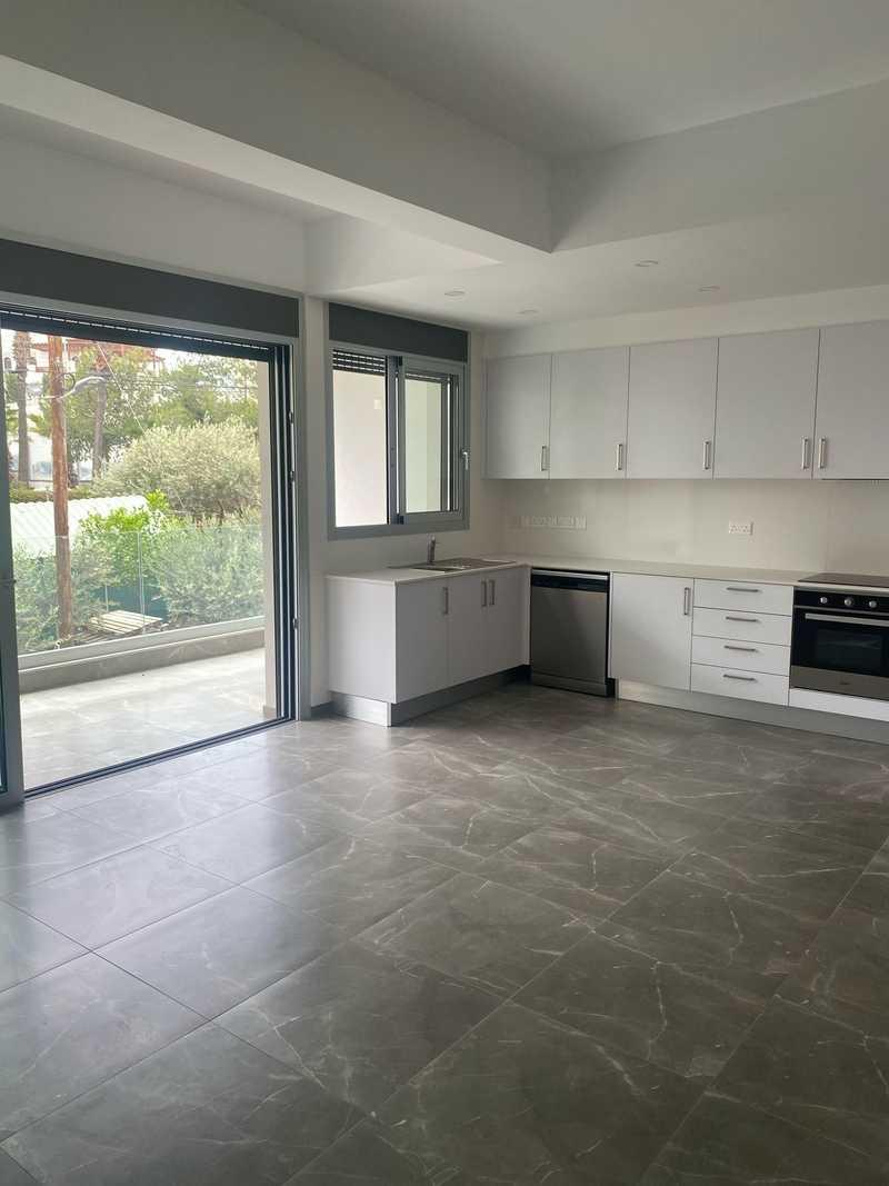 2-bedroom apartment to rent: https://www.bazaraki.com/adv/5793031_2-bedroom-apartment-to-rent (www.bazaraki.com)