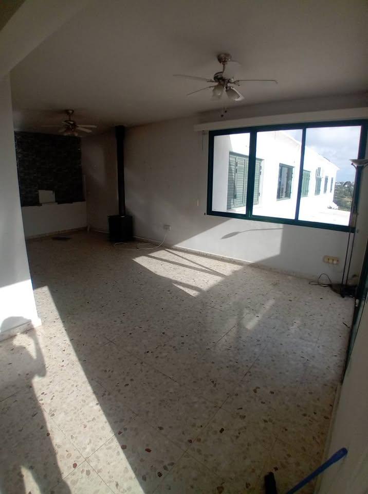 3 bedroom apartment kisonerga: https://www.facebook.com/marketplace/item/1101455215150945 (www.facebook.com)
