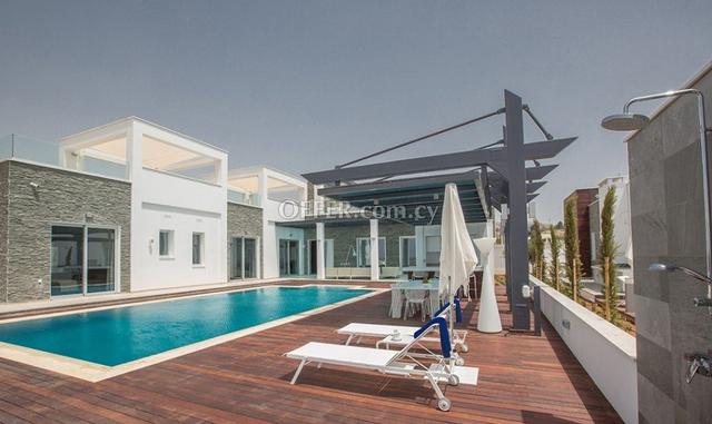House (Detached) in Agia Napa, Famagusta for Sale: https://www.offer.com.cy/en/house-detached-in-agia-napa-famagusta-for-sale/21-719314/ (www.offer.com.cy)