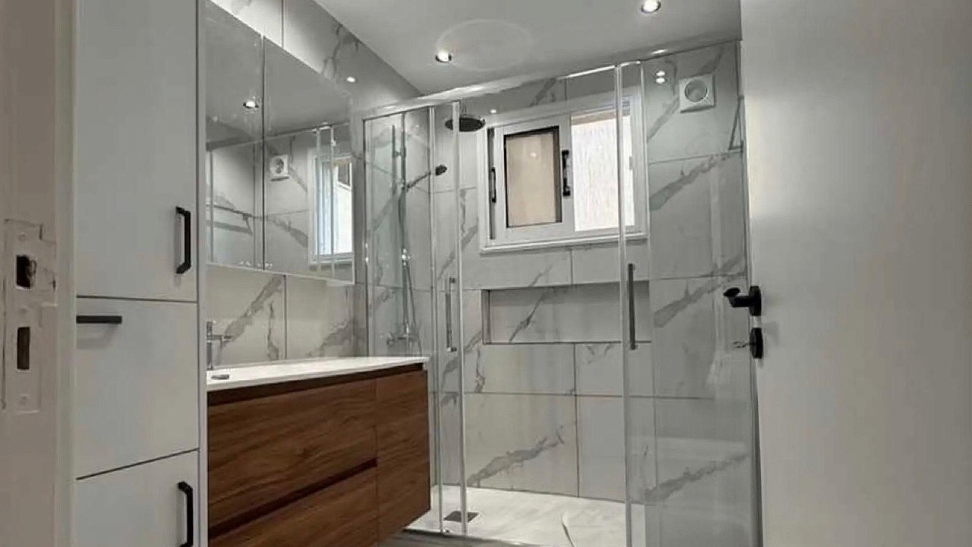 2-bedroom flat in Limassol №154058: https://dom.com.cy/en/catalog/rent/154058/ (dom.com.cy)