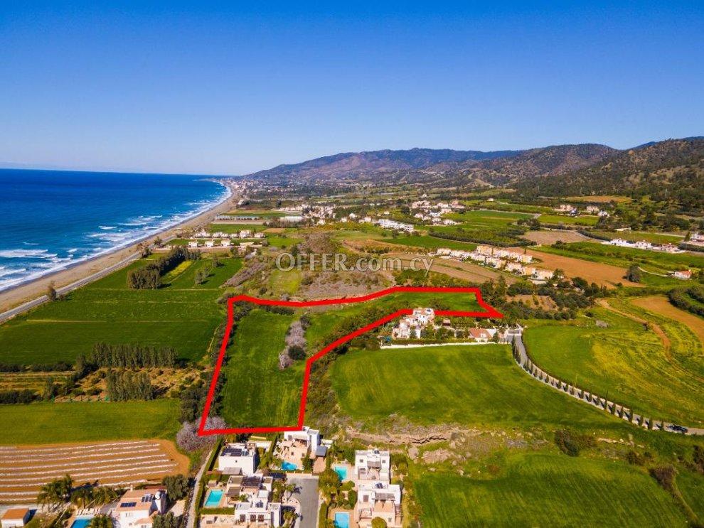 Shared tourist field in Argaka Paphos: https://www.offer.com.cy/en/shared-tourist-field-in-argaka-paphos/21-768888/ (www.offer.com.cy)