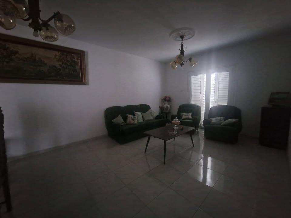 3 Beds 3 Baths House: https://www.facebook.com/marketplace/item/3675489166082502 (www.facebook.com)
