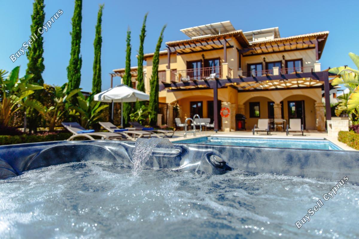 3 Bedroom Detached house for sale in Aphrodite Hills, Paphos: https://www.buysellcyprus.com/property-for-sale/paphos/aphrodite-hills/3-bed-detached-house-for-sale-aphrodite-hills-paphos-1794206.html (www.buysellcyprus.com)