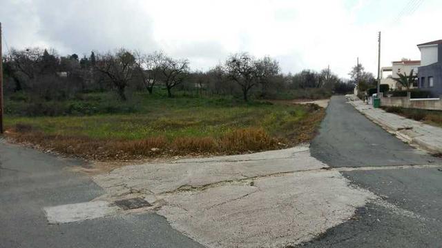 Residential land 4014 m²: https://www.bazaraki.com/adv/5788856_residential-land-4014-m2 (www.bazaraki.com)
