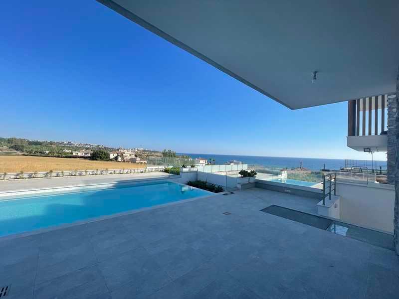 5-bedroom detached house for sale: https://www.bazaraki.com/adv/5791145_5-bedroom-detached-house-for-sale (www.bazaraki.com)