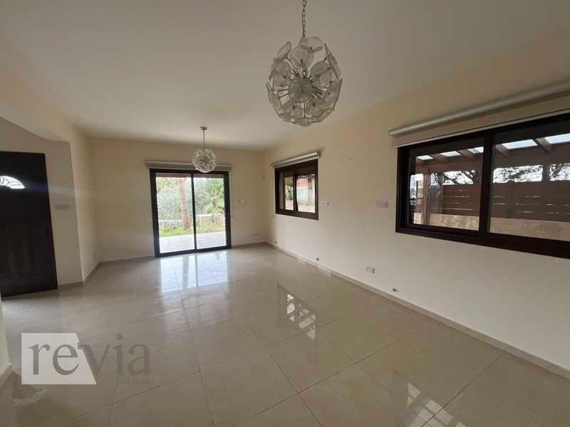 3-bedroom detached house to rent: https://www.bazaraki.com/adv/5765858_3-bedroom-detached-house-for-sale (www.bazaraki.com)