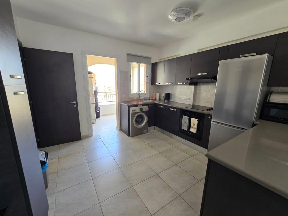 2 Beds 2 Baths Apartment/condo: https://www.facebook.com/marketplace/item/1320141852390869 (www.facebook.com)