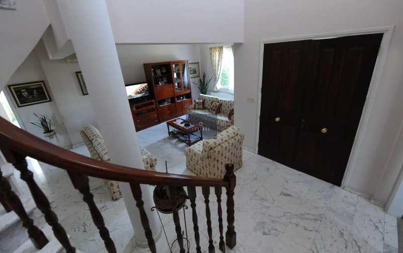 3-bedroom detached house for sale: https://www.bazaraki.com/adv/5791315_3-bedroom-detached-house-for-sale (www.bazaraki.com)