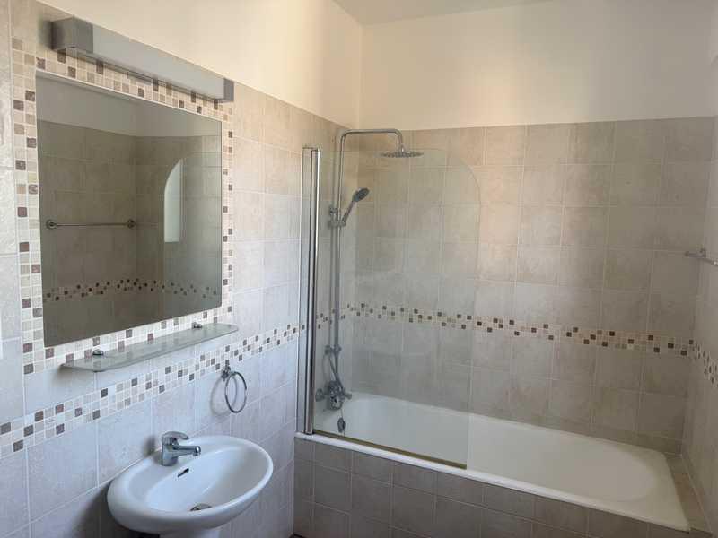 2-bedroom apartment to rent: https://www.bazaraki.com/adv/5793208_2-bedroom-apartment-to-rent (www.bazaraki.com)