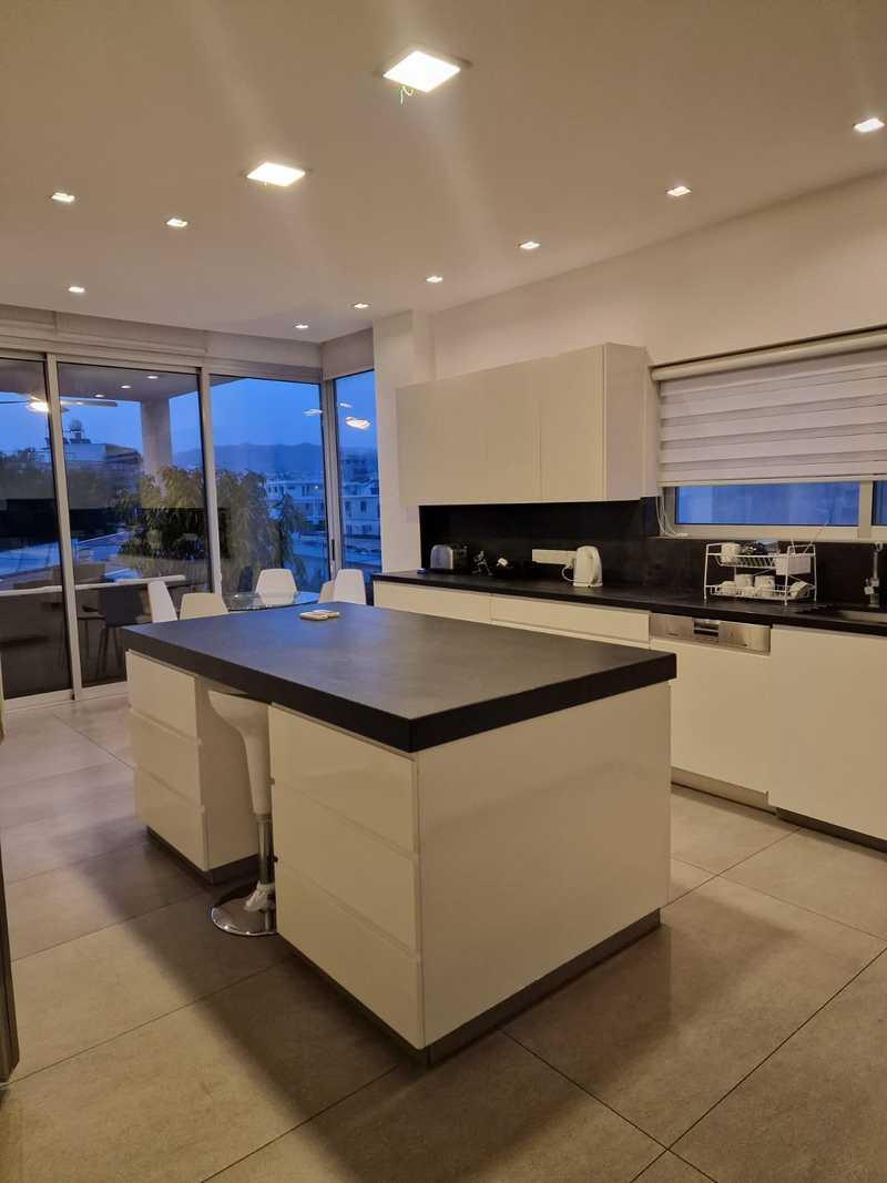 3-bedroom penthouse to rent: https://www.bazaraki.com/adv/5797354_3-bedroom-penthouse-to-rent (www.bazaraki.com)