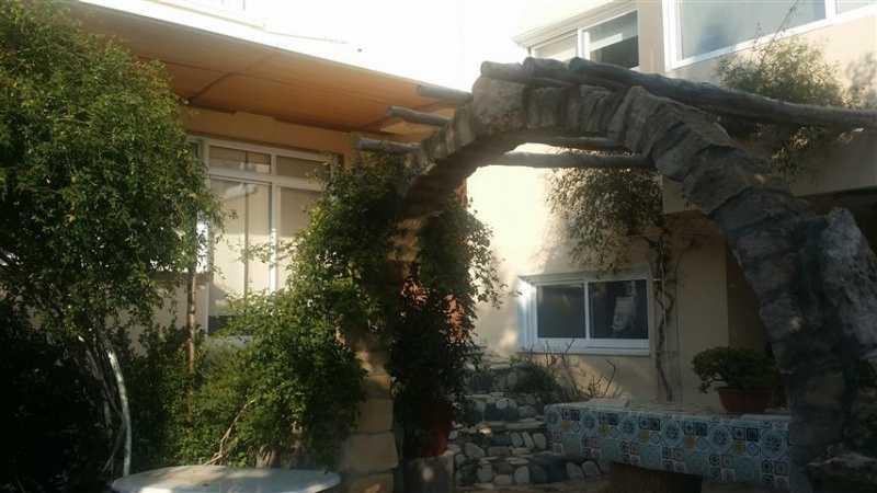 Κτίριο οικιστικά διαμερίσματα εμβ 609τμ έγκωμη λευκωσία: https://www.bazaraki.com/adv/5793664_ktirio-oikistika-diamerismata-emb-609tm-egkome-leukosia (www.bazaraki.com)