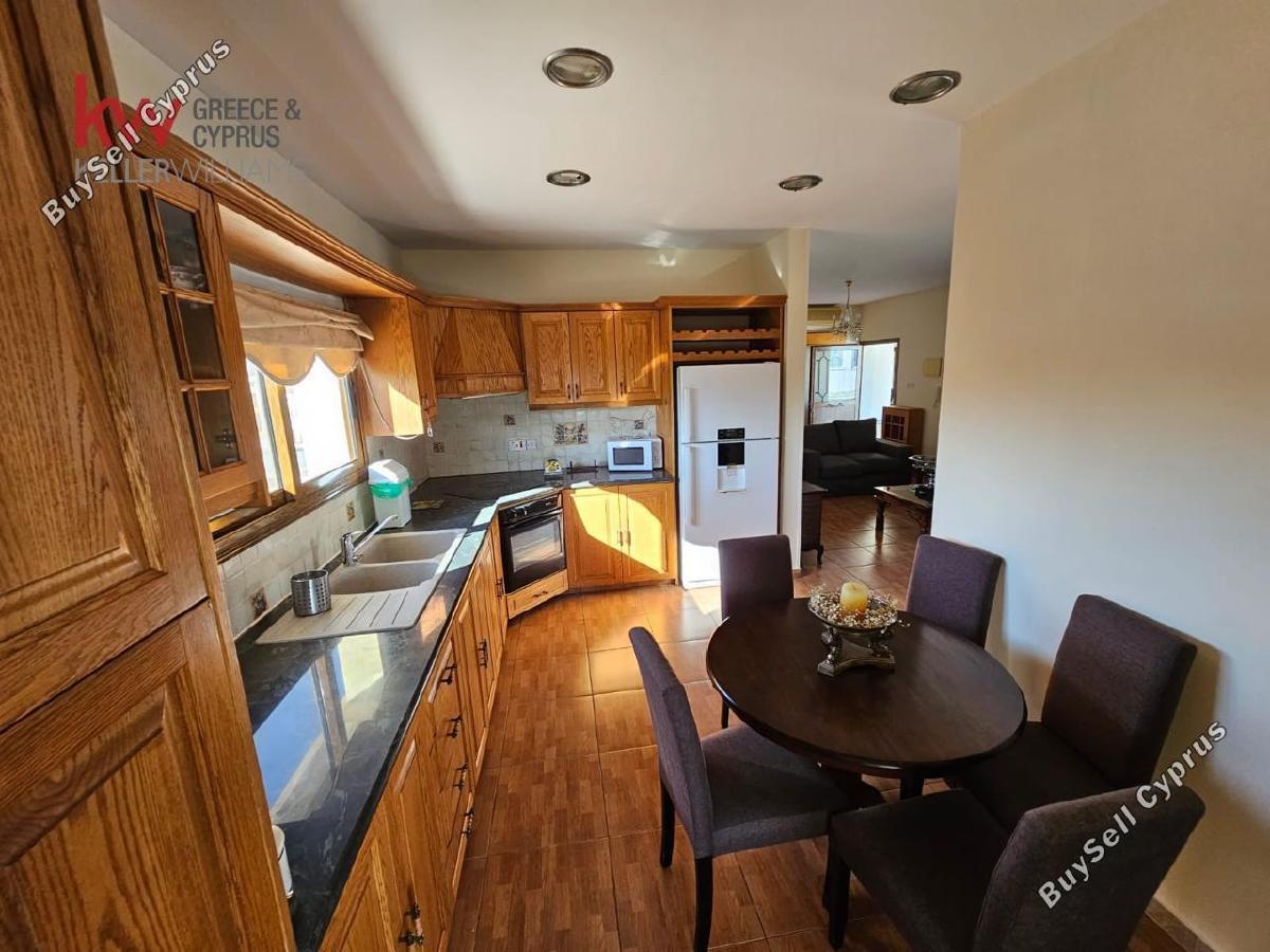 3 Bedroom Semi-detached house to rent in Faneromeni, Larnaca: https://www.buysellcyprus.com/property-for-rent/larnaca/faneromeni/3-bed-semi-detached-house-to-rent-faneromeni-larnaca-1800356.html (www.buysellcyprus.com)