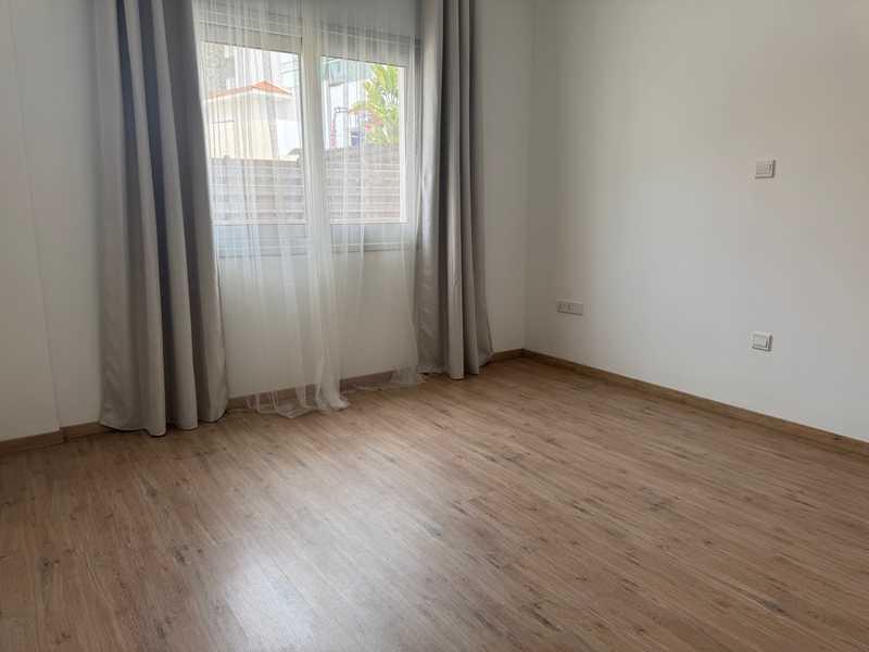 2-bedroom apartment to rent: https://www.bazaraki.com/adv/5792453_2-bedroom-apartment-to-rent (www.bazaraki.com)