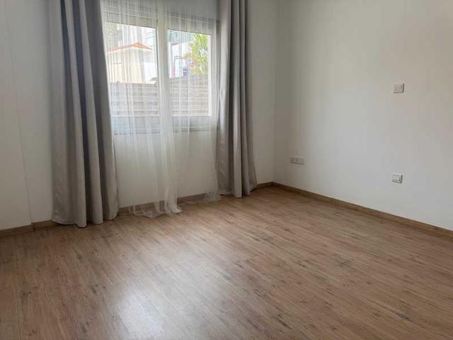 2-bedroom apartment to rent: https://www.bazaraki.com/adv/5792453_2-bedroom-apartment-to-rent (www.bazaraki.com)