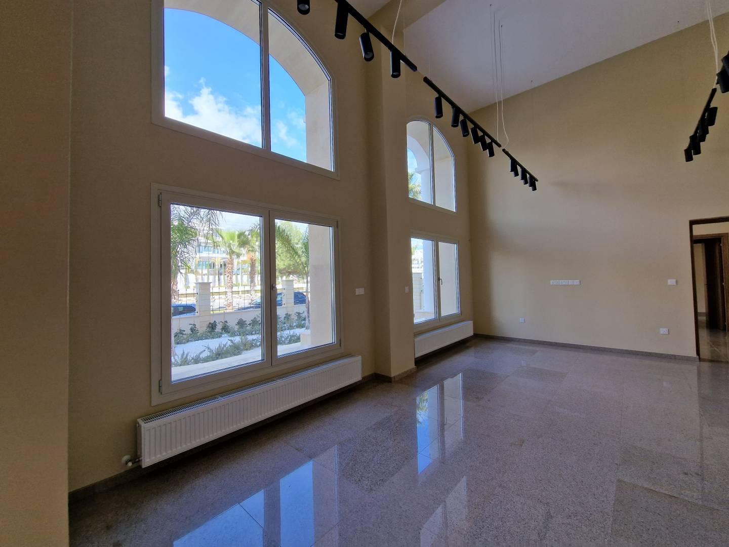 Office in Limassol №152631: https://dom.com.cy/en/catalog/rent/152631/ (dom.com.cy)