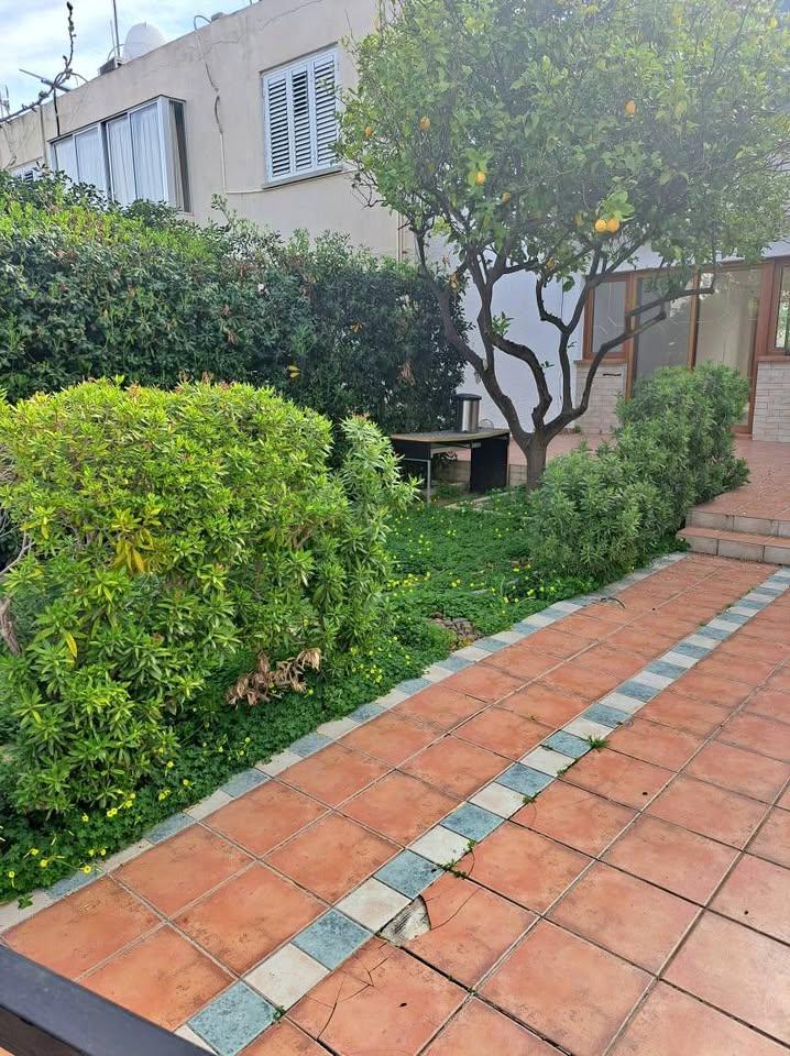 House for sale Latsia: https://www.facebook.com/marketplace/item/523999637315895 (www.facebook.com)