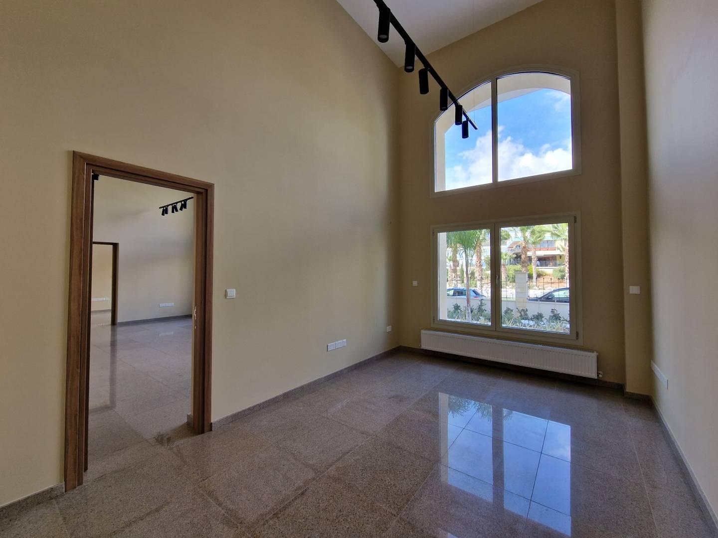 Office in Limassol №152631: https://dom.com.cy/en/catalog/rent/152631/ (dom.com.cy)