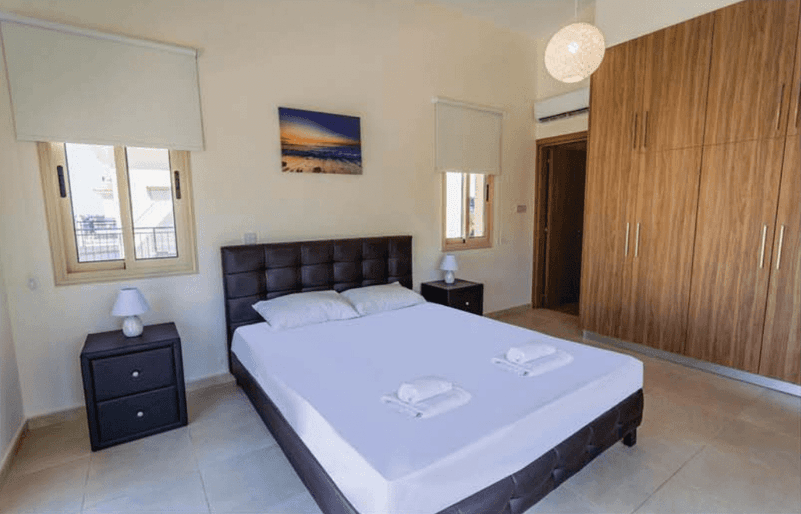 3-bedroom villa for sale: https://www.bazaraki.com/adv/5796616_3-bedroom-villa-for-sale (www.bazaraki.com)