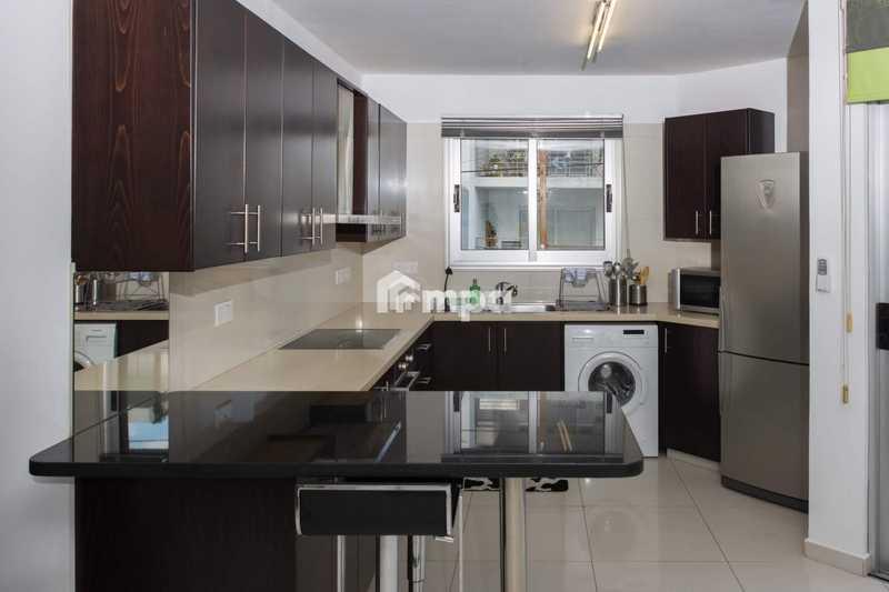2-bedroom apartment to rent: https://www.bazaraki.com/adv/5797151_2-bedroom-apartment-to-rent (www.bazaraki.com)