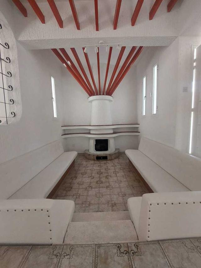 3-bedroom maisonette to rent: https://www.bazaraki.com/adv/5787078_3-bedroom-maisonette-to-rent (www.bazaraki.com)