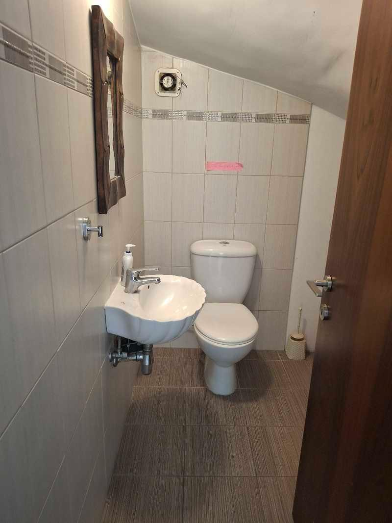 4-bedroom detached house to rent: https://www.bazaraki.com/adv/5795830_4-bedroom-detached-house-to-rent (www.bazaraki.com)