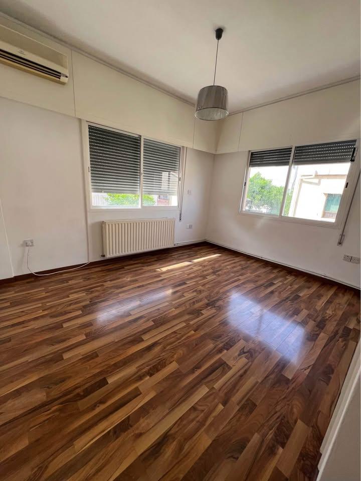 Detached house for rent: https://www.facebook.com/marketplace/item/679072561524881 (www.facebook.com)