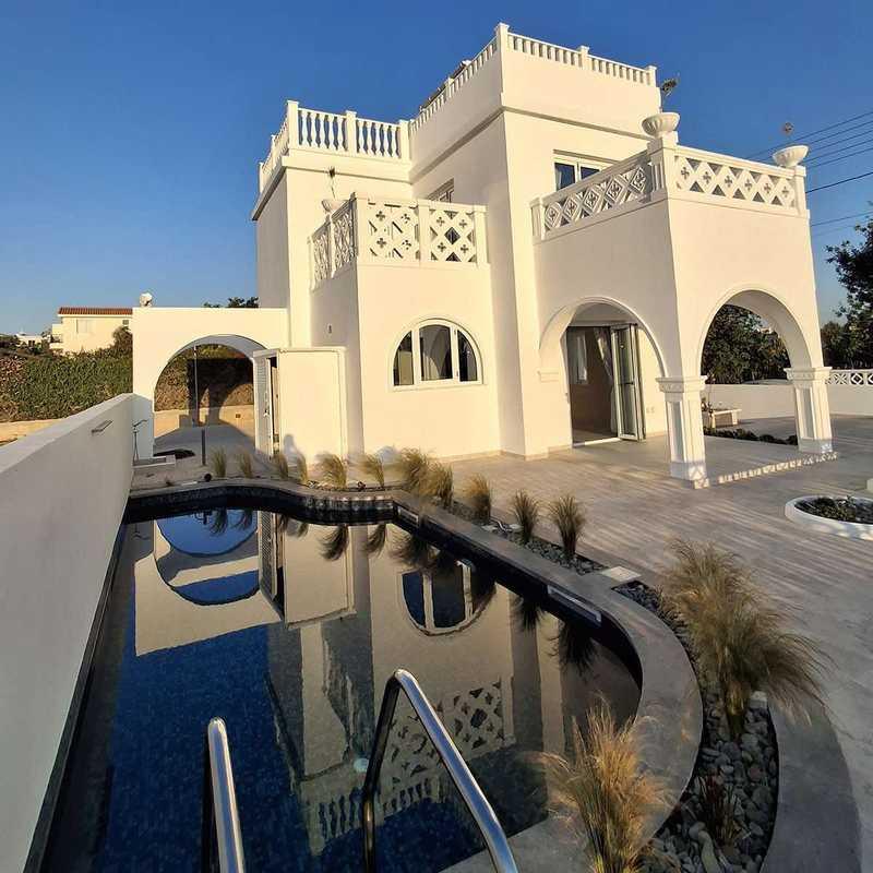 3-bedroom detached house to rent: https://www.bazaraki.com/adv/5794805_3-bedroom-detached-house-to-rent (www.bazaraki.com)