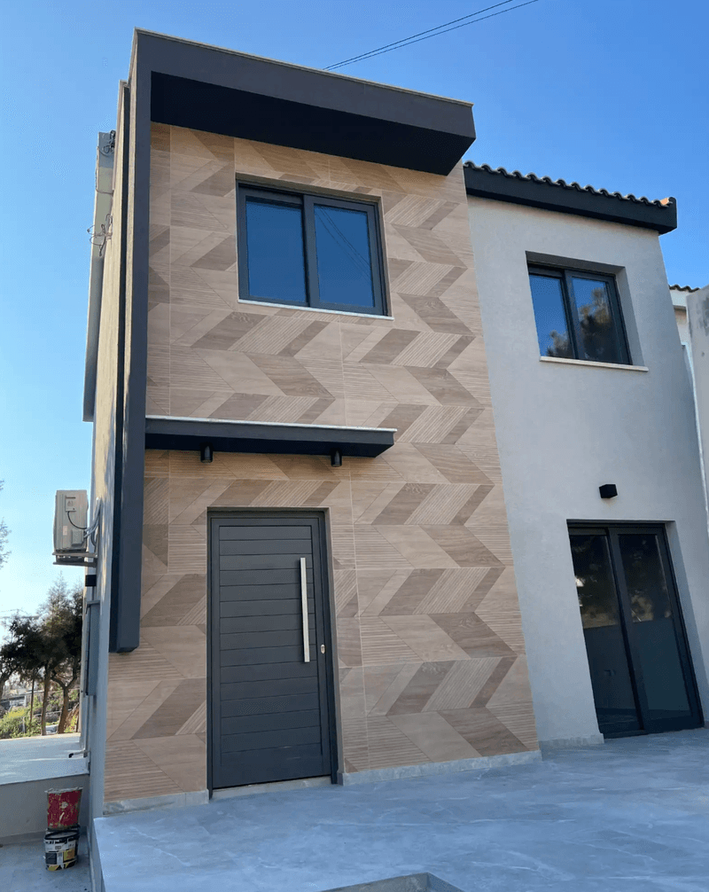 3-bedroom semi-detached to rent: https://www.bazaraki.com/adv/5794613_3-bedroom-semi-detached-to-rent (www.bazaraki.com)