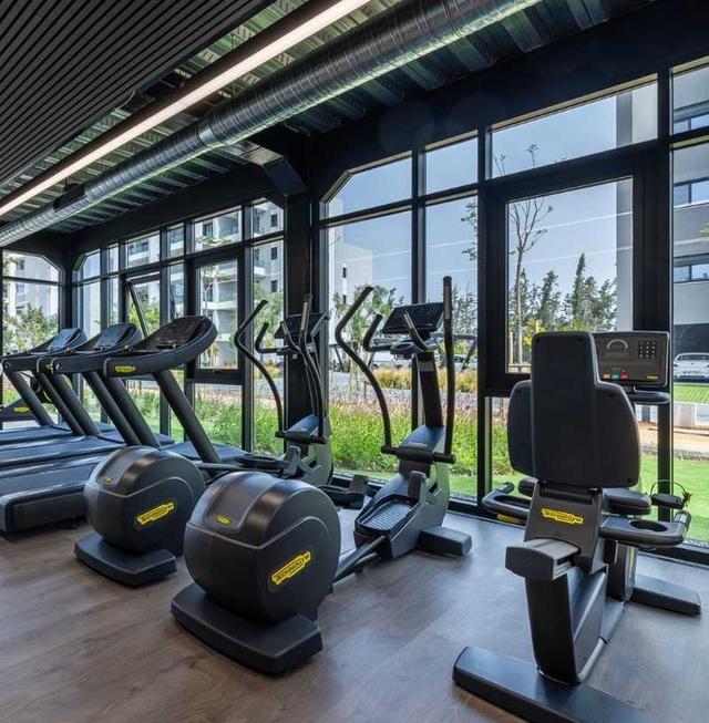 1-bedroom apartment to rent: https://www.bazaraki.com/adv/5786963_1-bedroom-apartment-to-rent (www.bazaraki.com)