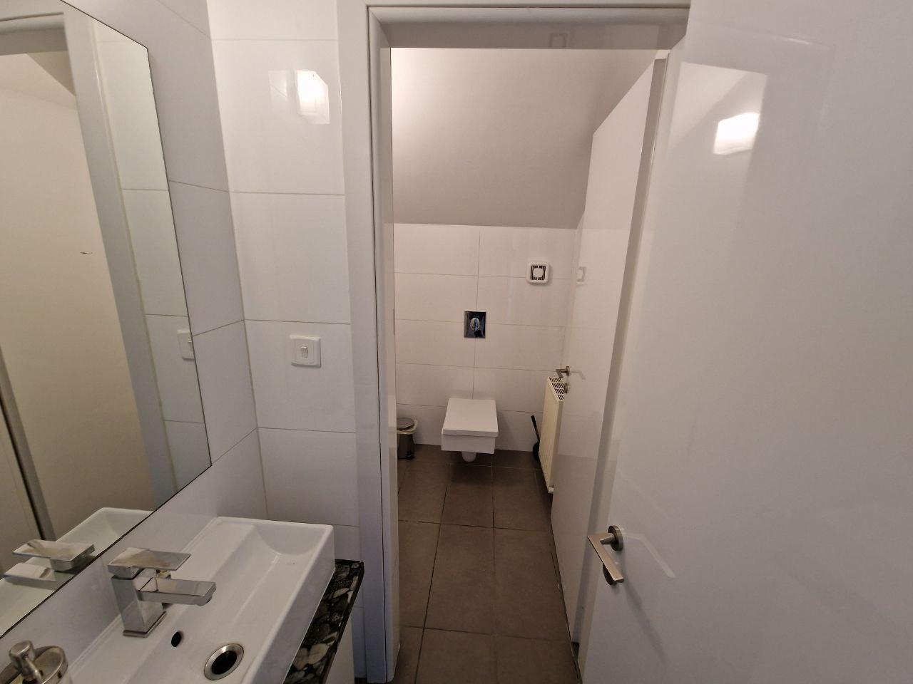 5-bedroom villa in Limassol №152064: https://dom.com.cy/en/catalog/rent/152064/ (dom.com.cy)