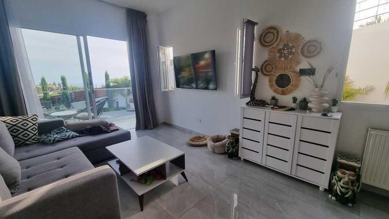 3-bedroom villa for sale: https://www.bazaraki.com/adv/5795051_3-bedroom-villa-for-sale (www.bazaraki.com)