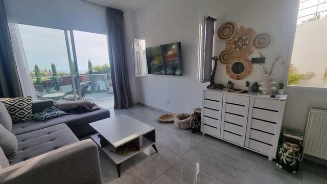 3-bedroom villa for sale: https://www.bazaraki.com/adv/5795051_3-bedroom-villa-for-sale (www.bazaraki.com)