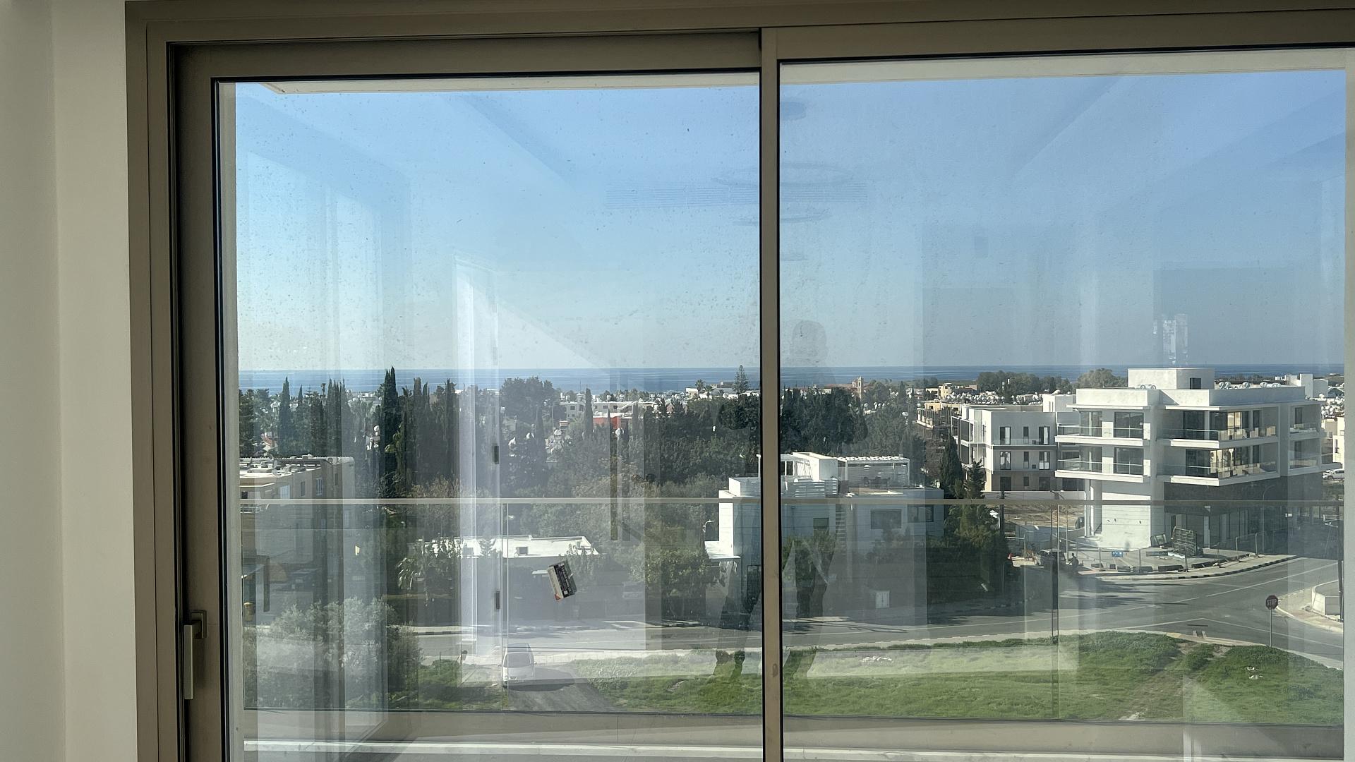 New 2-bedroom penthouse in Paphos № 153689: https://dom.com.cy/en/catalog/sale/153689/ (dom.com.cy)