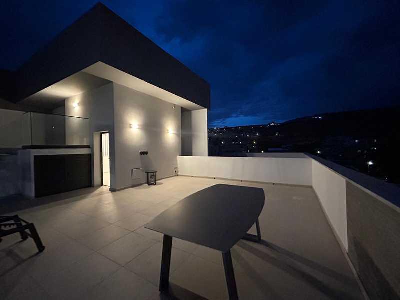 3-bedroom penthouse to rent: https://www.bazaraki.com/adv/5794218_3-bedroom-penthouse-to-rent (www.bazaraki.com)