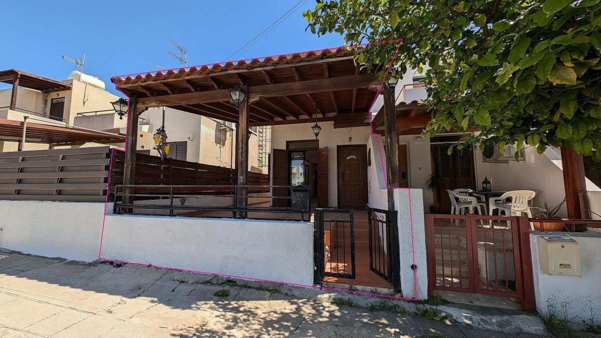 House For Sale, Larnaca, Oroklini: https://incyprusproperty.com/property/kineyirou/house-for-sale-larnaca-oroklini/ (incyprusproperty.com)