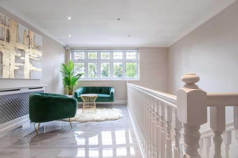 3-bedroom villa for sale: https://www.bazaraki.com/adv/5795706_3-bedroom-villa-for-sale (www.bazaraki.com)